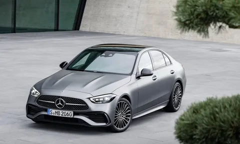 Mercedes-Benz C-Class 2022 ra mắt tại Việt Nam, giá từ 1,7 tỷ đồng