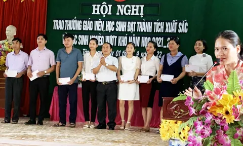 Trao thưởng Khuyến học xã Tân Phong huyện Ninh Giang tỉnh Hải Dương