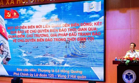 Lữ đoàn 125 Vùng 2 Hải quân thực hiện tốt công tác tuyên truyền biển, đảo