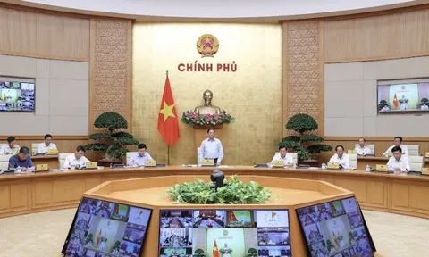 'Thủ tướng tranh thủ từng ngày nghỉ cuối tuần để kiểm tra, thúc đẩy, tháo gỡ khó khăn cho địa phương'