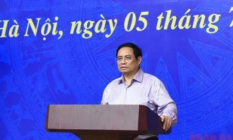 Phòng dịch là cơ bản, chiến lược, vaccine là vũ khí quyết định