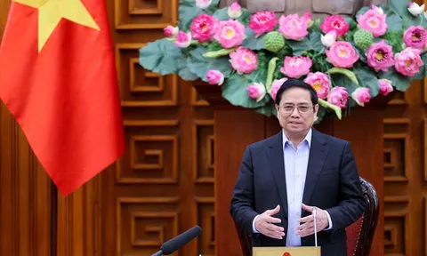 Dứt khoát không để khủng hoảng năng lượng, bảo đảm cung ứng đủ điện cả trước mắt và lâu dài