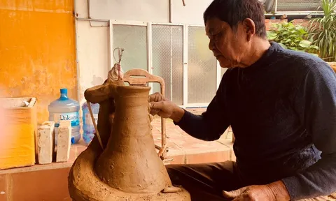 Độc đáo sản phẩm rồng đất tại làng gốm 500 năm tuổi