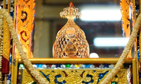 Đà Nẵng đón xá lợi Phật: Hàng trăm nghìn người kính lễ trong trang nghiêm