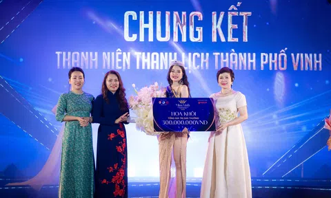 Nữ sinh trường THPT giành danh hiệu Hoa khôi Miss Vinh 2023