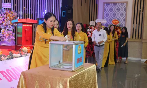 Hà Tĩnh: Công ty Cổ phần Lữ hành Thành Sen thành lập Công đoàn cơ sở