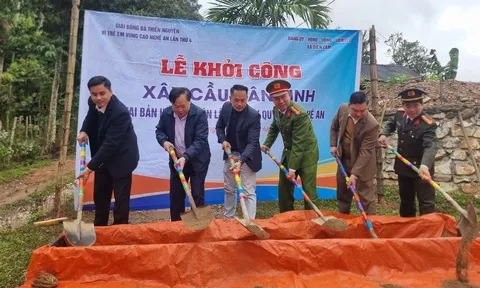 Khởi công cầu vượt lũ ở huyện miền núi Nghệ An