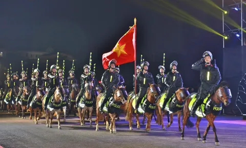 Công an Nghệ An nhận danh hiệu Anh hùng Lực lượng vũ trang nhân dân