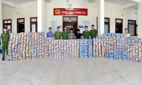 Đường dây vận chuyển 1,4 tấn pháo bị phát hiện