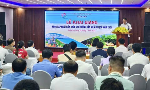 Nghệ An: Khai mạc khóa cập nhật kiến thức cho hướng dẫn viên du lịch năm 2024