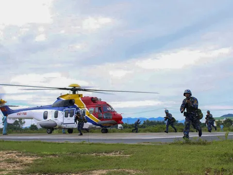Lữ đoàn 101 - Đột phá huấn luyện, nâng cao sức mạnh sẵn sàng chiến đấu
