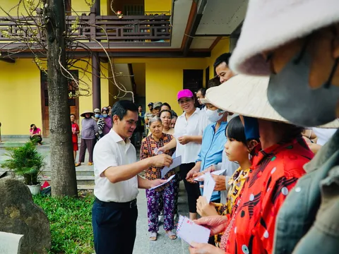 Doanh nhân trẻ và nhịp cầu nhân ái sau trận lũ lịch sử ở Khánh Hoà