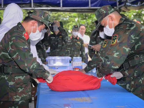 Tỉnh An Giang: Hoàn thành lấy mẫu 37 hài cốt liệt sĩ trong đợt đầu tiên