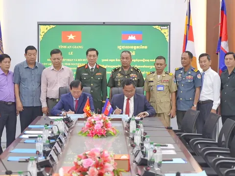 Tỉnh An Giang: Tiếp nhận 14 hài cốt liệt sĩ tại tỉnh Tà Keo, vương quốc Campuchia
