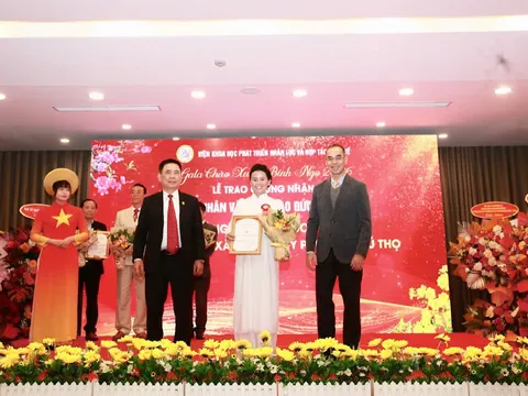 Công ty TNHH Xây dựng Thương mại LTH Đức Mạnh được vinh danh “Thương hiệu – Nhãn hiệu Nổi tiếng Đất Việt”