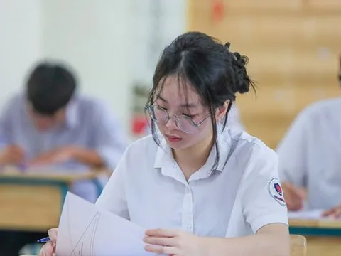 TPHCM: Chỉ khoảng 61% học sinh lớp 9 có suất vào lớp 10 công lập