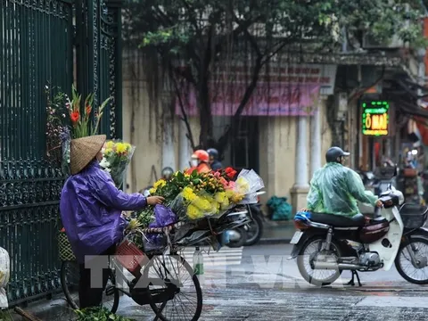 Không khí lạnh sắp tràn về, Hà Nội giảm nhiệt, xuất hiện mưa dông