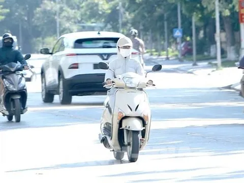 Không khí lạnh tràn về tối 28/4, miền Bắc chuyển mưa dông, trời mát