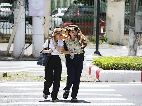 Thời tiết ngày 13/5: Bắc Bộ chiều tối mưa dông, Nam Bộ tiếp tục nắng nóng gay gắt