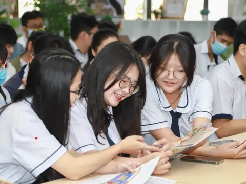 Chọn ngành đại học: Đừng bỏ quên bài toán học phí