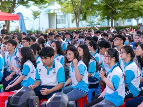 Chuyên Toán dẫn đầu điểm chuẩn lớp 10 Trường Phổ thông Năng khiếu năm 2026