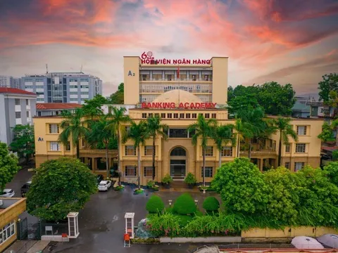 Muốn vào Học viện Ngân hàng cần đạt bao nhiêu điểm?