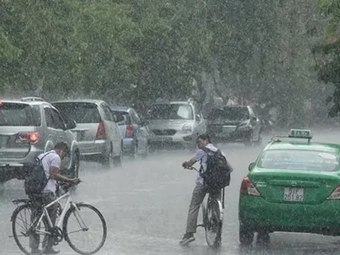 Nam Bộ tiếp tục mưa dông chiều tối, người dân cần chủ động kế hoạch đi lại và làm việc