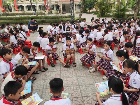 Phụ cấp ưu đãi nghề tăng từ tháng 7: Thêm động lực để đội ngũ nhà giáo yên tâm gắn bó