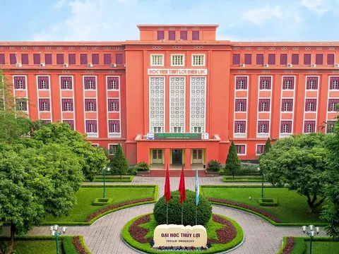 Điểm chuẩn Đại học Thủy lợi 3 năm: Khối luật, ngoại ngữ giữ sức hút, ngành kỹ thuật mở rộng cơ hội