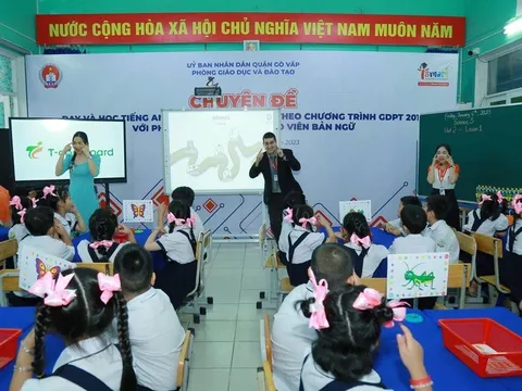 Không để giáo dục tăng cường biến thành dạy trước chương trình