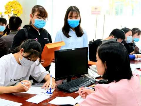 Học phí đại học dưới 2 triệu đồng/tháng: Những trường đáng chú ý