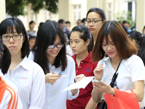Bộ GD&ĐT yêu cầu giữ nguyên danh sách trúng tuyển sau lọc ảo, công bố điểm chuẩn trước 13/8