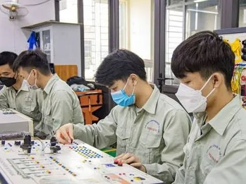 Đại học Công nghiệp Hà Nội: Ngành Điều khiển và Tự động hóa lấy 27,39 điểm