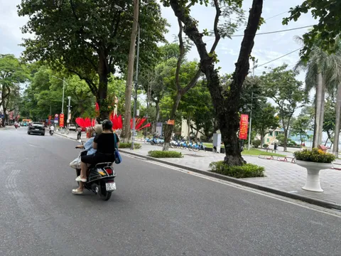 Hà Nội nắng nóng trong ngày Quốc khánh, chiều tối có thể xuất hiện mưa dông