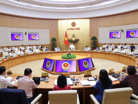 Đổi mới thi, kiểm tra và tuyển sinh theo hướng giảm áp lực, giảm chi phí