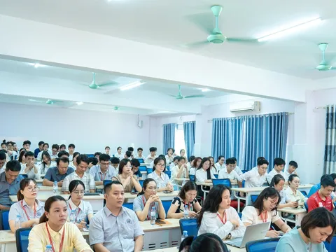 Bác sĩ nội trú tương lai cạnh tranh lựa chọn chuyên ngành tại Y Hà Nội