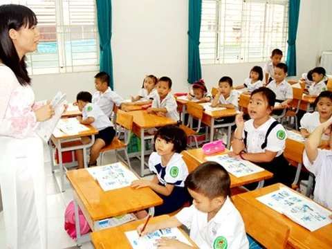 Hà Nội thống nhất tiếp tục xét thăng hạng giáo viên năm 2026