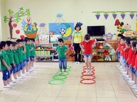 Từ 1/11, trẻ 5-6 tuổi thuộc diện phổ cập được hưởng chính sách hỗ trợ học phí