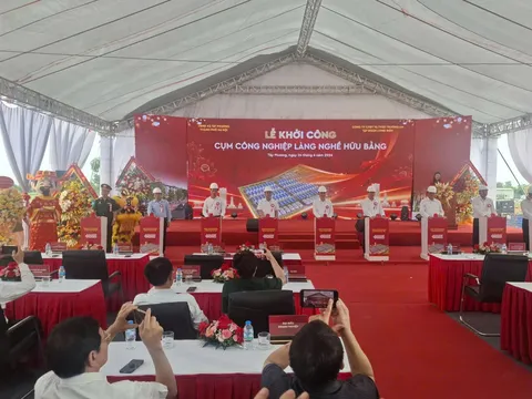 Cụm công nghiệp làng nghề Hữu Bằng chính thức khởi công