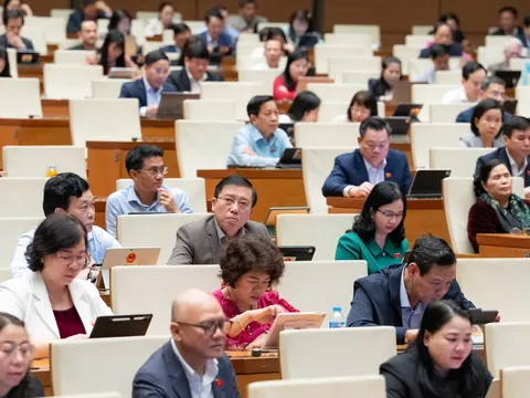 Đảm bảo phân bổ cân đối các nguồn lực đầu tư để hiện thực hóa mục tiêu quốc gia về chăm sóc sức khỏe