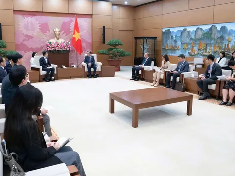 Samsung tích cực tạo điều kiện cho các doanh nghiệp Việt Nam tham gia vào chuỗi cung ứng linh kiện