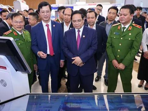 Thủ tướng chủ trì hội nghị '3 trong 1' về triển khai Nghị quyết số 57, cải cách hành chính và Đề án 06