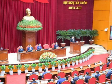 Thông cáo báo chí về ngày làm việc thứ hai và bế mạc Hội nghị Trung ương 15 khoá XIII