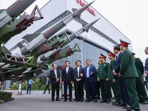 Làm chủ công nghệ chiến lược và đẩy mạnh thương mại hóa sản phẩm công nghiệp quốc phòng