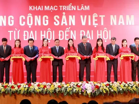 Tổng Bí thư Tô Lâm dự khai mạc triển lãm 'Đảng Cộng sản Việt Nam - Từ Đại hội đến Đại hội'