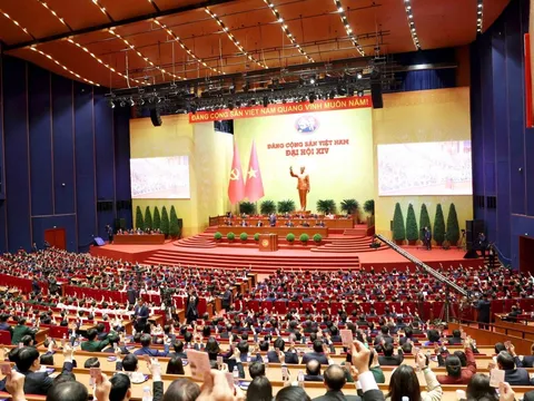 Danh sách 19 đồng chí Ủy viên Bộ Chính trị Ban Chấp hành Trung ương khóa XIV