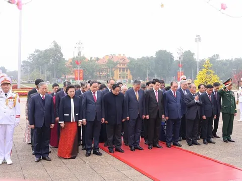 Lãnh đạo Đảng, Nhà nước vào Lăng viếng Chủ tịch Hồ Chí Minh nhân dịp Tết Nguyên đán Bính Ngọ