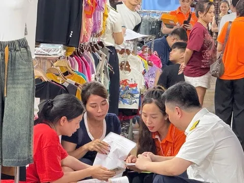 Ngành thuế mở đợt cao điểm 15 ngày hỗ trợ hộ kinh doanh kê khai