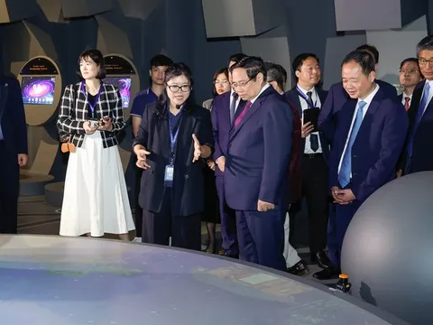 Xây dựng năng lực quốc gia tự chủ về công nghệ vệ tinh, ứng dụng dữ liệu không gian