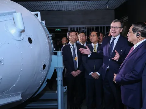 Thủ tướng Phạm Minh Chính thăm Bảo tàng Năng lượng Nguyên tử của Nga